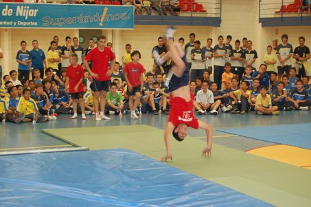 exhibicindelosalumnsdelaedmdegimnasiaartstica3.jpg