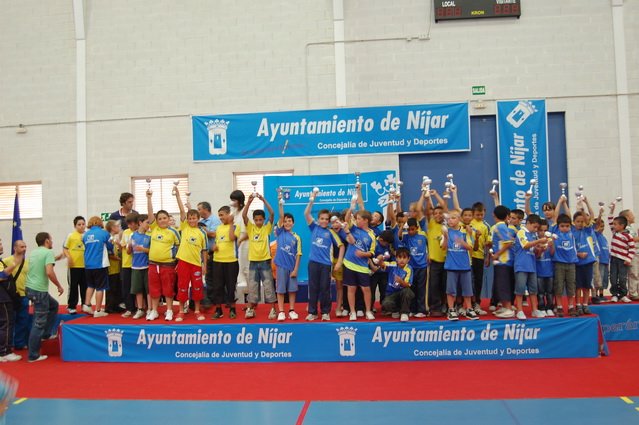 recogidadetrofeosdelosalumnosdelaescuelacedifa.jpg