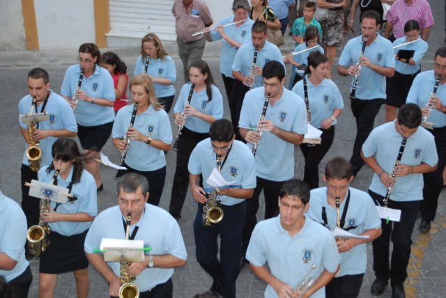 pasacallesbandademsicadelaasociacinculturaldenjar8.jpg